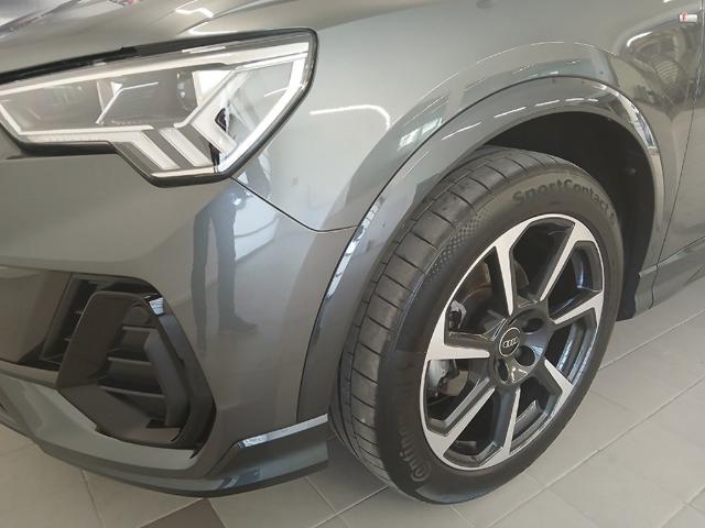 Audi Q3 Black line 35 TFSI 110 kW (150 CV) S tronic