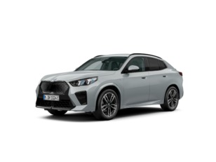 Fotos de BMW iX2 eDrive20 color Gris. Año 2024. 150KW(204CV). Eléctrico. En concesionario Motri Motor Jaén de Jaén