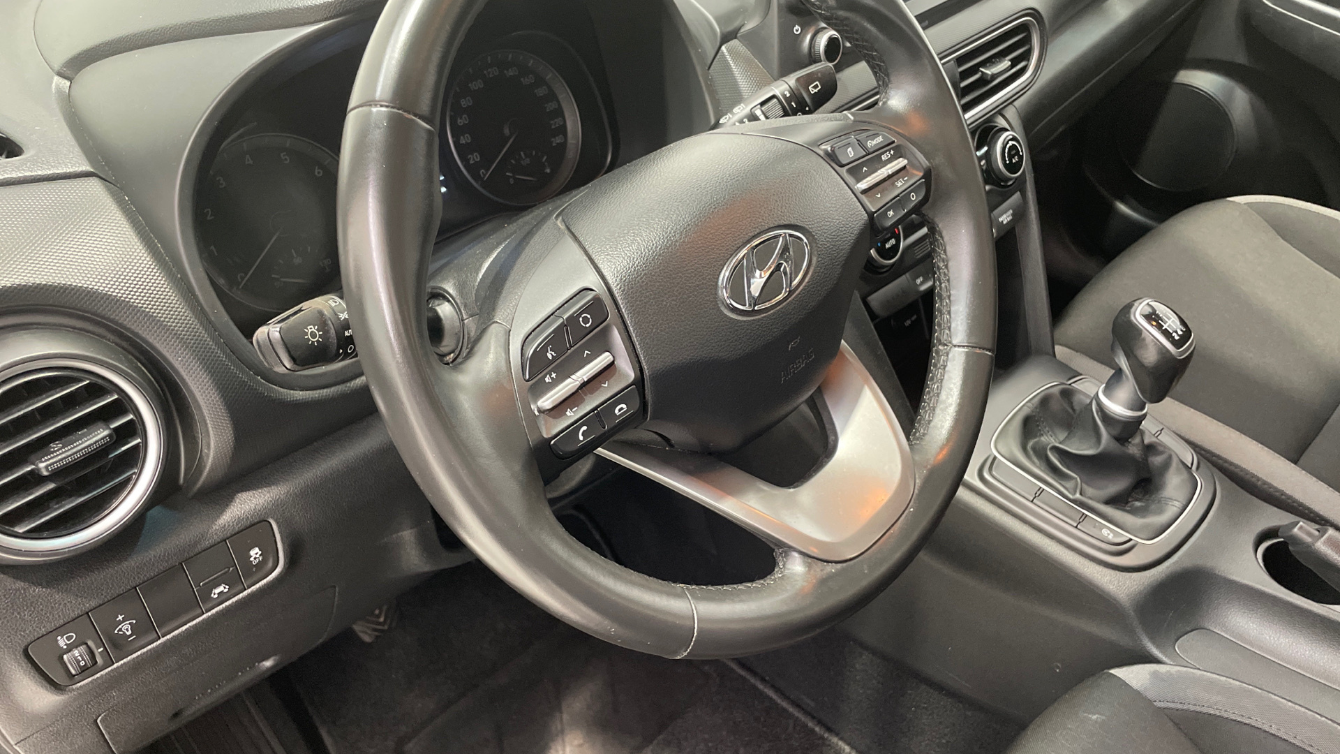 Hyundai Kona 1.0 TGDi - 13