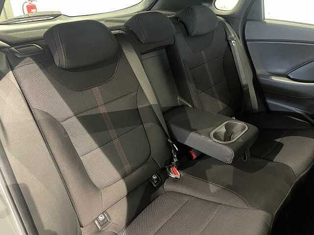 Hyundai i30 1.0 TGDI - 11