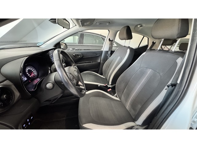 Hyundai i10 1.0 Klass AT 49 kW (67 CV)