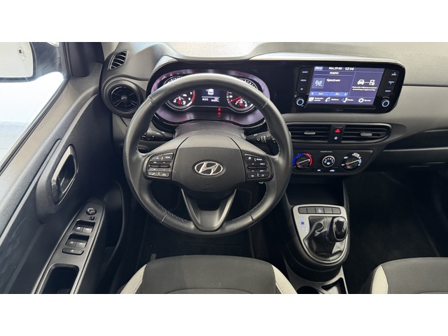 Hyundai i10 1.0 Klass AT 49 kW (67 CV)