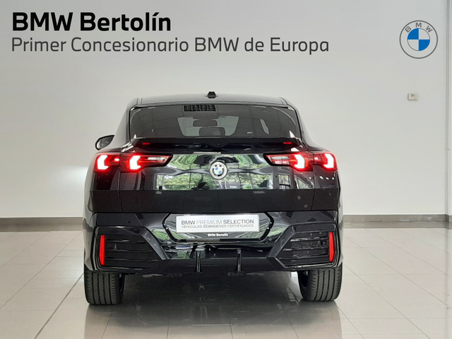 BMW X2 sDrive18d color Negro. Año 2025. 110KW(150CV). Diésel. En concesionario Automoviles Bertolin S.L. de Valencia