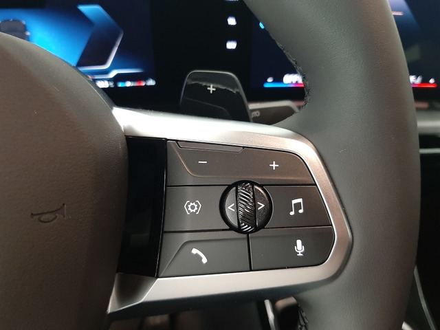 BMW X2 sDrive18d color Negro. Año 2025. 110KW(150CV). Diésel. En concesionario Automoviles Bertolin S.L. de Valencia