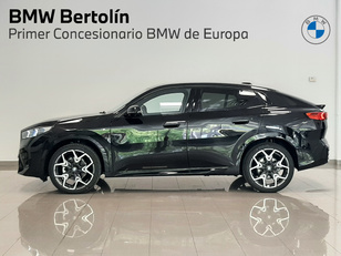 Fotos de BMW X2 sDrive18d color Negro. Año 2025. 110KW(150CV). Diésel. En concesionario Automoviles Bertolin S.L. de Valencia