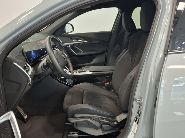 BMW X2 sDrive20d color Gris. Año 2025. 120KW(163CV). Diésel. En concesionario Automoviles Bertolin S.L. de Valencia