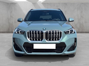 Fotos de BMW X1 sDrive20d color Verde. Año 2025. 120KW(163CV). Diésel. En concesionario BMW Avilcar Ávila de Ávila