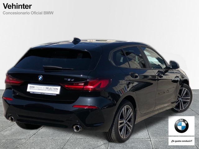 BMW Serie 1 118d color Negro. Año 2022. 110KW(150CV). Diésel. En concesionario Vehinter Getafe de Madrid