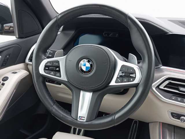 BMW X5 xDrive30d color Violeta. Año 2020. 195KW(265CV). Diésel. En concesionario Augusta Aragon S.A. de Zaragoza