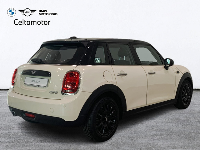 fotoG 3 del MINI MINI 5 Puertas Cooper 100 kW (136 CV) 136cv Gasolina del 2019 en Pontevedra