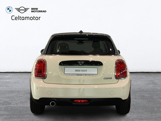 fotoG 4 del MINI MINI 5 Puertas Cooper 100 kW (136 CV) 136cv Gasolina del 2019 en Pontevedra