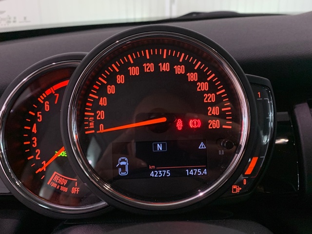 fotoG 14 del MINI MINI 5 Puertas Cooper 100 kW (136 CV) 136cv Gasolina del 2019 en Pontevedra