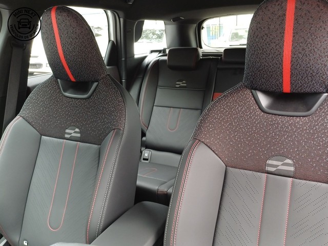 fotoG 16 del MINI MINI Countryman John Cooper Works ALL4 221 kW (301 CV) 301cv Gasolina del 2025 en Las Palmas