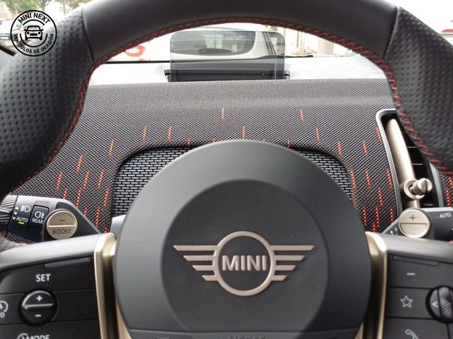 fotoG 18 del MINI MINI Countryman John Cooper Works ALL4 221 kW (301 CV) 301cv Gasolina del 2025 en Las Palmas
