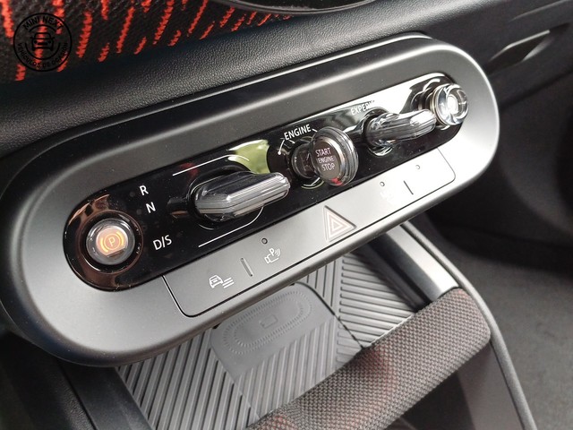 fotoG 26 del MINI MINI Countryman John Cooper Works ALL4 221 kW (301 CV) 301cv Gasolina del 2025 en Las Palmas