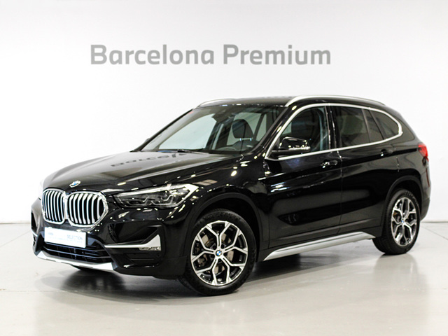 BMW X1 xDrive25d color Negro. Año 2021. 170KW(231CV). Diésel. En concesionario Barcelona Premium -- GRAN VIA de Barcelona