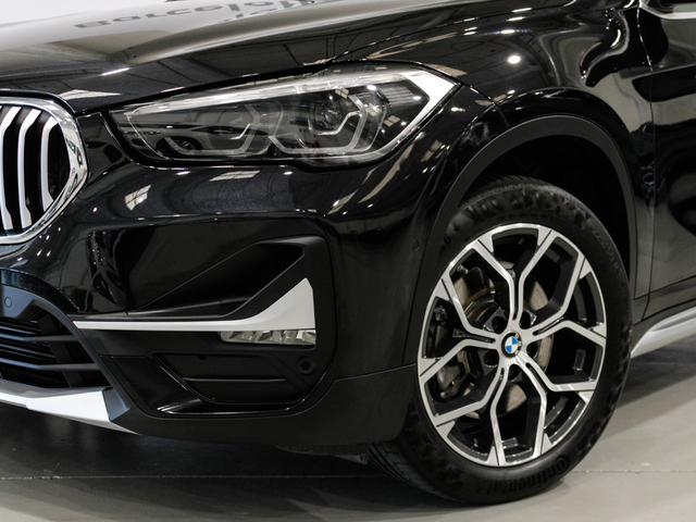 BMW X1 xDrive25d color Negro. Año 2021. 170KW(231CV). Diésel. En concesionario Barcelona Premium -- GRAN VIA de Barcelona