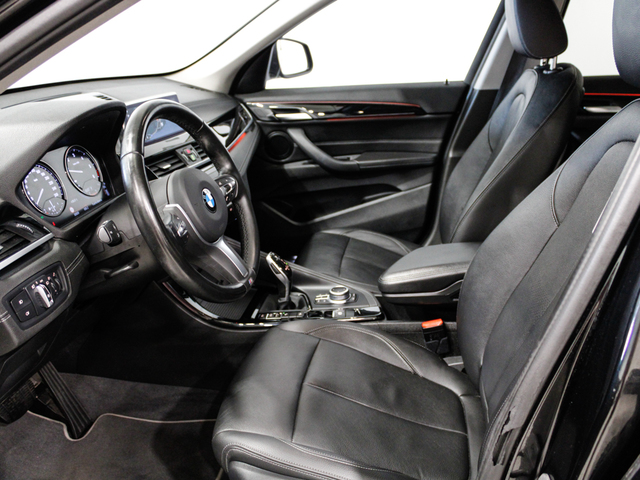 BMW X1 xDrive25d color Negro. Año 2021. 170KW(231CV). Diésel. En concesionario Barcelona Premium -- GRAN VIA de Barcelona
