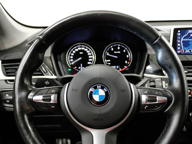 BMW X1 xDrive25d color Negro. Año 2021. 170KW(231CV). Diésel. En concesionario Barcelona Premium -- GRAN VIA de Barcelona