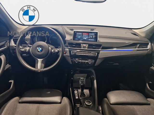 BMW X1 xDrive18d color Blanco. Año 2021. 110KW(150CV). Diésel. En concesionario Movitransa Cars Huelva de Huelva