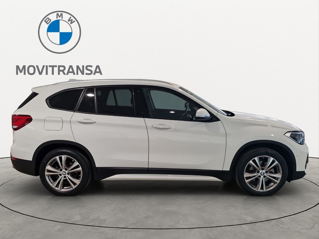 BMW X1 xDrive18d color Blanco. Año 2021. 110KW(150CV). Diésel. En concesionario Movitransa Cars Huelva de Huelva