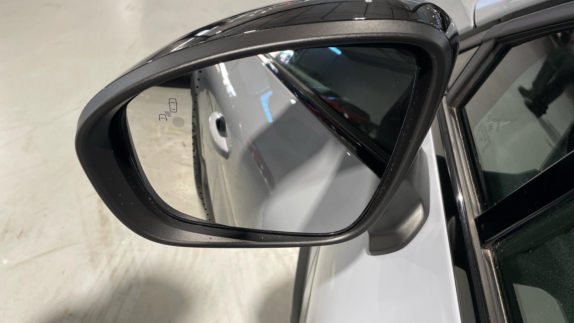 Renault Symbioz E-Tech 145 - 14