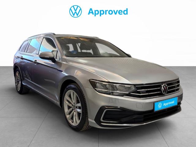 Volkswagen Passat Variant 1.4 TSI e-Power de segunda mano