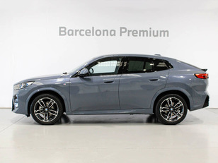 Fotos de BMW X2 sDrive18d color Gris. Año 2024. 110KW(150CV). Diésel. En concesionario Barcelona Premium -- GRAN VIA de Barcelona