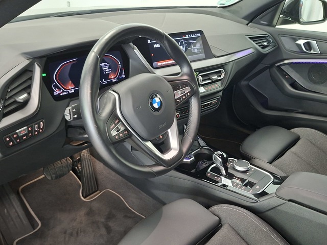 BMW Serie 2 218d Gran Coupe color Negro. Año 2024. 110KW(150CV). Diésel. En concesionario Automoviles Bertolin S.L. de Valencia
