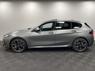 Fotos de BMW Serie 1 120d color Gris. Año 2025. 120KW(163CV). Diésel. En concesionario Maberauto de Castellón