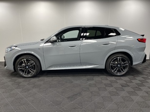 Fotos de BMW X2 sDrive20i color Gris. Año 2025. 125KW(170CV). Gasolina. En concesionario Maberauto de Castellón