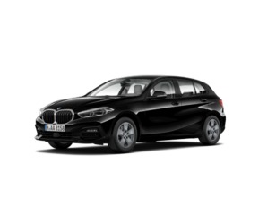 Fotos de BMW Serie 1 118i color Negro. Año 2022. 103KW(140CV). Gasolina. En concesionario San Pablo Motor | Su Eminencia de Sevilla