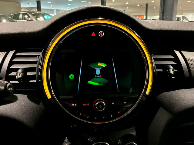 fotoG 20 del MINI MINI 3 Puertas Cooper 100 kW (136 CV) 136cv Gasolina del 2021 en Valencia