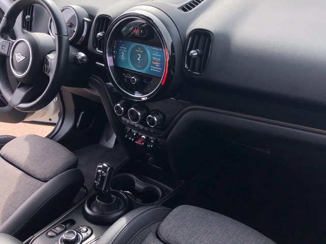 fotoG 7 del MINI MINI Countryman Cooper 100 kW (136 CV) 136cv Gasolina del 2023 en Baleares