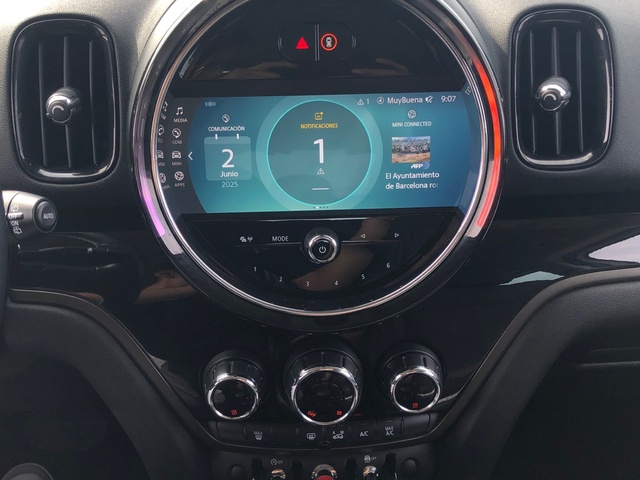 fotoG 13 del MINI MINI Countryman Cooper 100 kW (136 CV) 136cv Gasolina del 2023 en Baleares