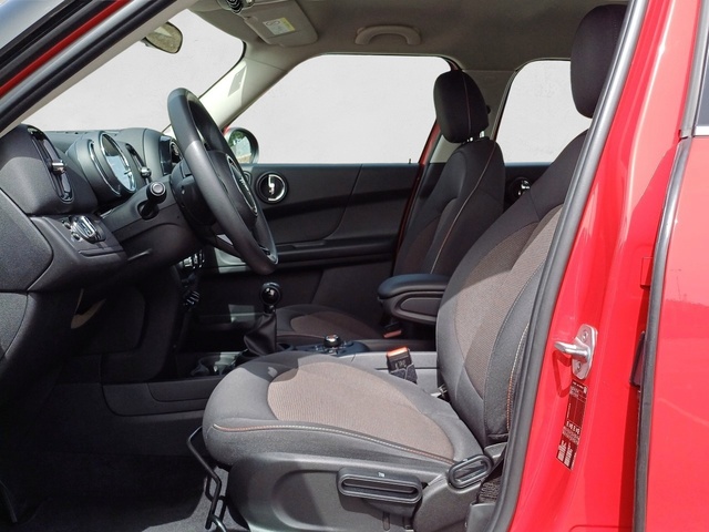 fotoG 13 del MINI MINI Countryman One 75 kW (102 CV) 102cv Gasolina del 2019 en Las Palmas