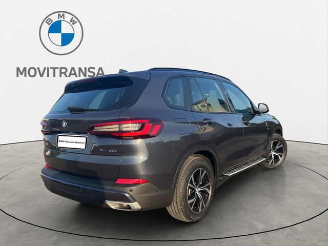 Foto 4 BMW X5 xDrive30d 210 kW (286 CV)