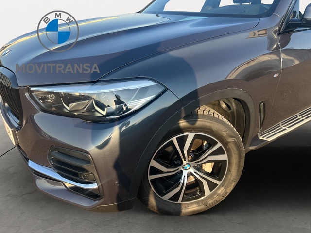 Foto 6 BMW X5 xDrive30d 210 kW (286 CV)