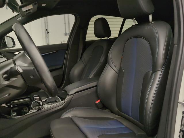 BMW Serie 1 118d color Blanco. Año 2020. 110KW(150CV). Diésel. En concesionario Automotor Premium Marbella - Málaga de Málaga