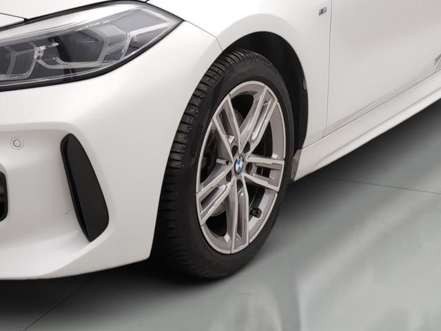 BMW Serie 1 118d color Blanco. Año 2020. 110KW(150CV). Diésel. En concesionario Automotor Premium Marbella - Málaga de Málaga