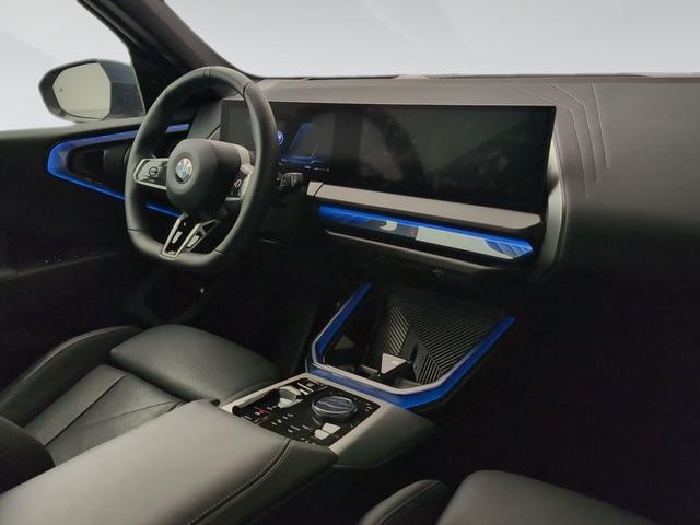 BMW X3 xDrive20d color Azul. Año 2024. 145KW(197CV). Diésel. En concesionario Automotor Premium Velázquez - Málaga de Málaga