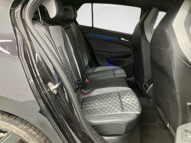 Volkswagen Golf R-Line 1.5 eTSI 110 kW (150 CV) DSG