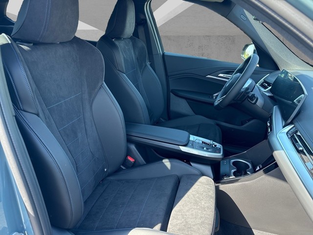 BMW X1 sDrive20d color Gris Plata. Año 2025. 120KW(163CV). Diésel. En concesionario BMW Eresma Motor Segovia de Segovia