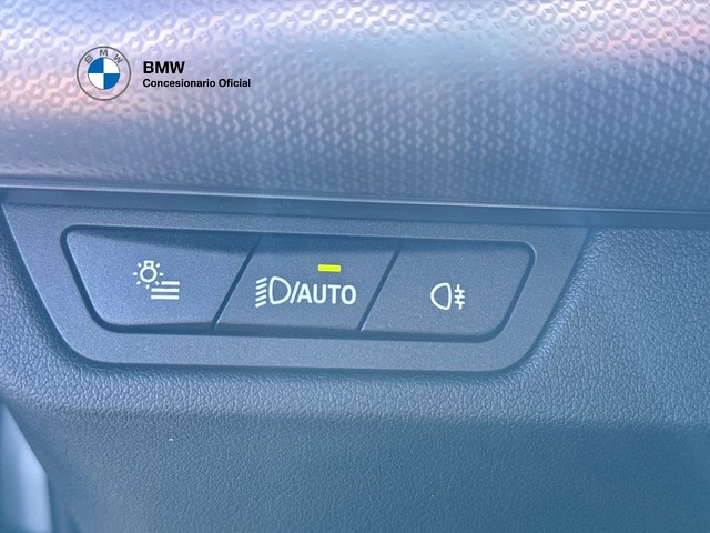 BMW X1 sDrive20d color Gris Plata. Año 2025. 120KW(163CV). Diésel. En concesionario BMW Eresma Motor Segovia de Segovia