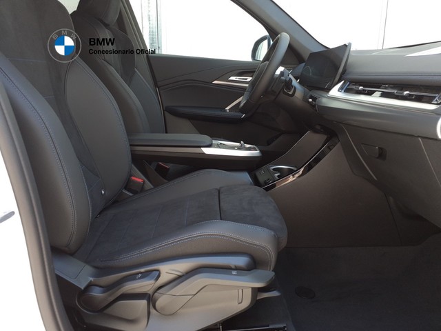 BMW X1 xDrive20d color Blanco. Año 2025. 120KW(163CV). Diésel. En concesionario BMW Arlanza Motor Palencia de Palencia