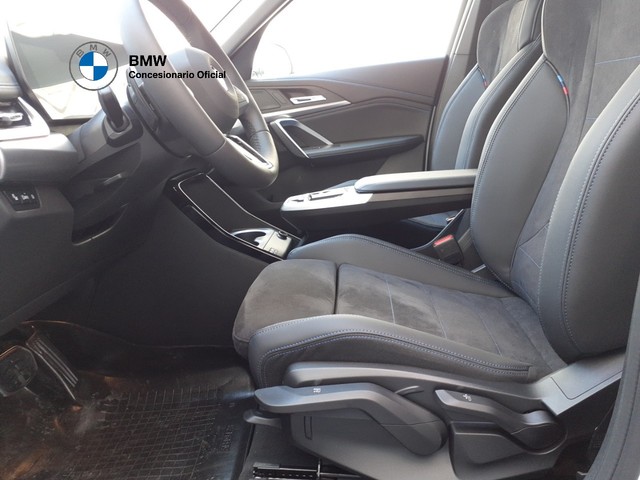 BMW X1 xDrive20d color Blanco. Año 2025. 120KW(163CV). Diésel. En concesionario BMW Arlanza Motor Palencia de Palencia