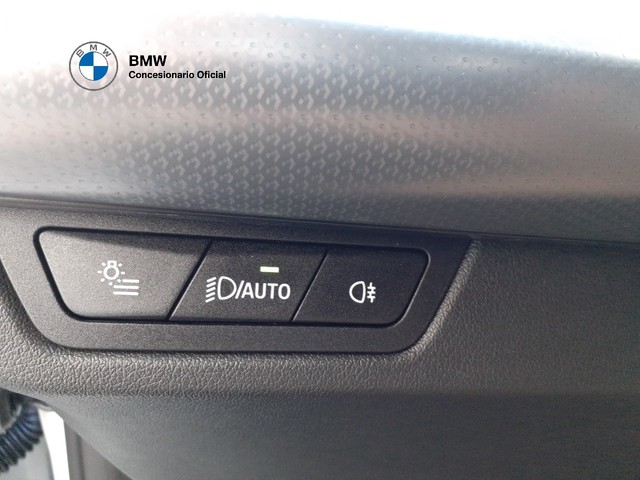 BMW X1 xDrive20d color Blanco. Año 2025. 120KW(163CV). Diésel. En concesionario BMW Arlanza Motor Palencia de Palencia