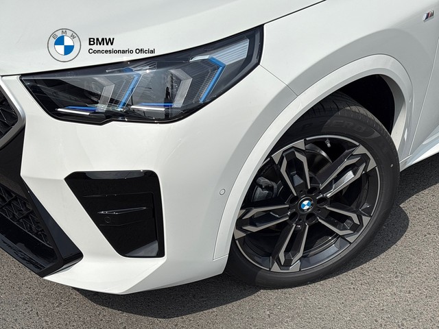 BMW X2 sDrive20d color Blanco. Año 2025. 120KW(163CV). Diésel. En concesionario BMW Avilcar Ávila de Ávila