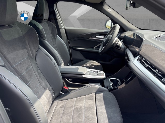 BMW X2 sDrive20d color Blanco. Año 2025. 120KW(163CV). Diésel. En concesionario BMW Avilcar Ávila de Ávila