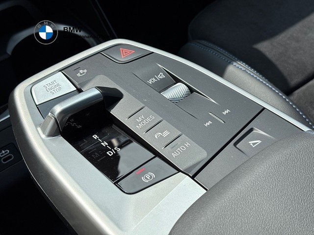 BMW X2 sDrive20d color Blanco. Año 2025. 120KW(163CV). Diésel. En concesionario BMW Avilcar Ávila de Ávila